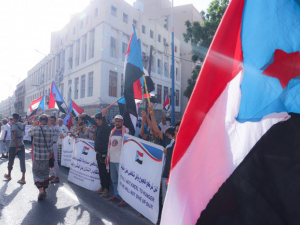 الجنوب العربي.. روح متقدة وتلاحم شعبي يكسر قيد "حرب الخدمات"