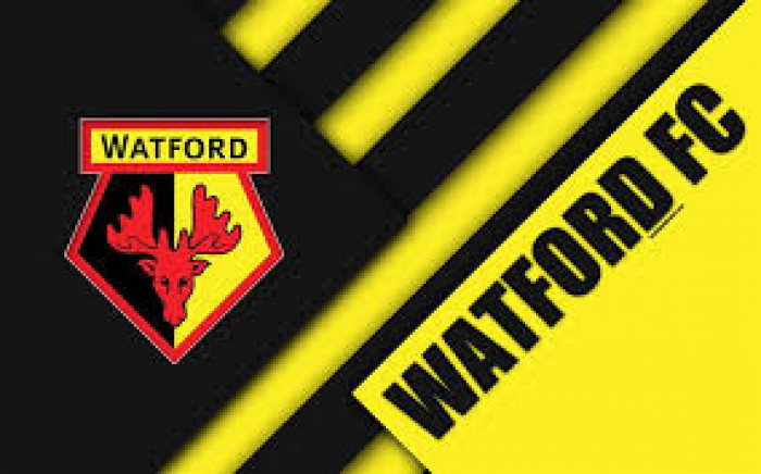 وفاة جاكيت لاعب ومدرب واتفورد السابق عن 64 عامًا