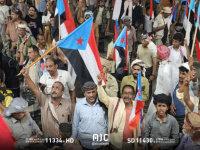 أبناء شبوة يصلون ساحة العروض بعدن استعدادًا لمليونية رفض الوصاية