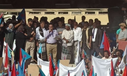 مليونية العروض تطالب بإنقاذ شعب الجنوب من الاحتلال السعودي اليمني