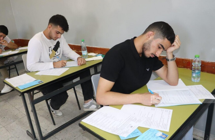 انطلاق امتحانات الثانوية العامة في القدس وغزة انطلاق امتحانات الثانوية العامة في القدس وغزة
