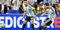 الأرجنتين تدرك قوة الرأس الأخضر قبل مباراة دور 32 بكأس العالم