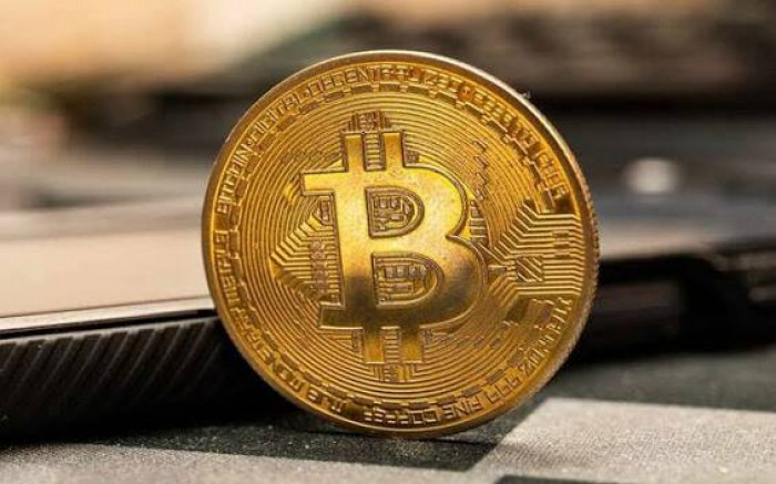 سيتي جروب يخفض توقعاته لأسعار بيتكوين وإيثريوم 