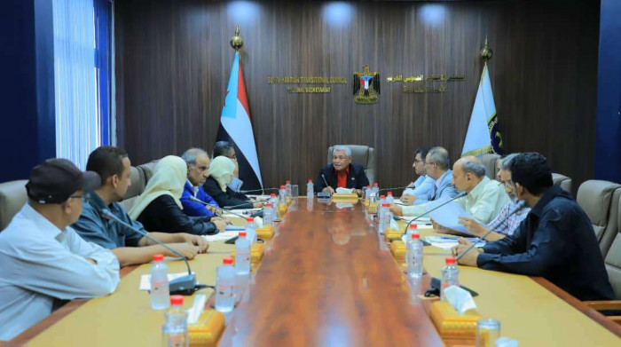 أمانة الانتقالي تحذر من الانجرار خلف مشاريع مضللة بأجندات معادية أمانة الانتقالي تحذر من الانجرار خلف مشاريع مضللة بأجندات معادية