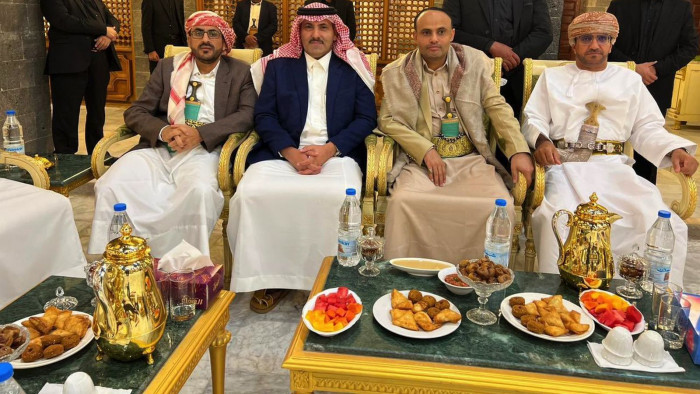 ثلاثية الانكسار السعودي بالجنوب واليمن.. سفير فاشل ولجنة مهزومة وأذناب من الخونة ثلاثية الانكسار السعودي بالجنوب واليمن.. سفير فاشل ولجنة مهزومة وأذناب من الخونة