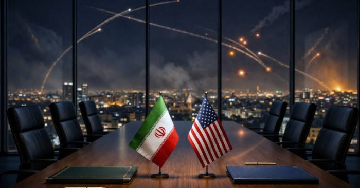 إيران تتعهد بالرد على الهجمات الأمريكية الأخيرة إيران تتعهد بالرد على الهجمات الأمريكية الأخيرة