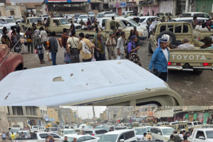 وفود قبلية مسلحة تتجه إلى مثلث العند ومفرق الصبيحة
