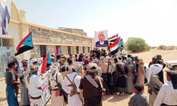 جماهير مرخة: دماء شهداء الجنوب خط أحمر ولا مساومة عليها