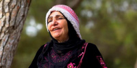 وفاة الفنانة الأردنية فتحية الفاعوري صاحبة أغنية "بحبك يا عقرب"