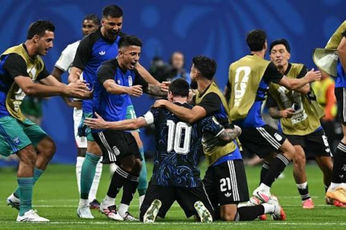 إسبانيا والأرجنتين تتنافسان على نسخة طبق الأصل من كأس العالم إسبانيا والأرجنتين تتنافسان على نسخة طبق الأصل من كأس العالم