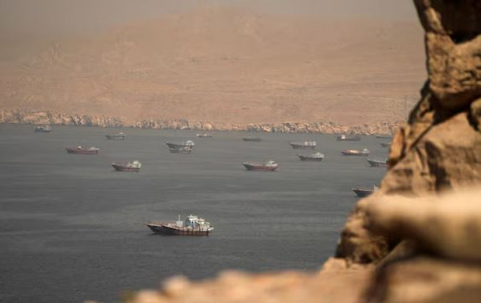بيانات: عدد قليل من الناقلات دخل مضيق هرمز لتحميل النفط بيانات: عدد قليل من الناقلات دخل مضيق هرمز لتحميل النفط