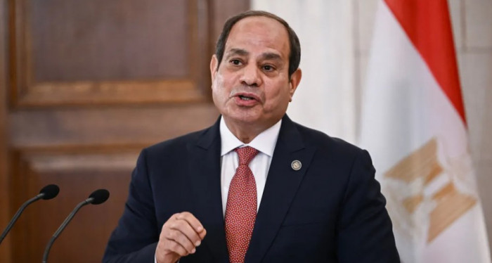 الرئيس السيسي يشدد على ضرورة إعادة إعمار قطاع غزة الرئيس السيسي يشدد على ضرورة إعادة إعمار قطاع غزة