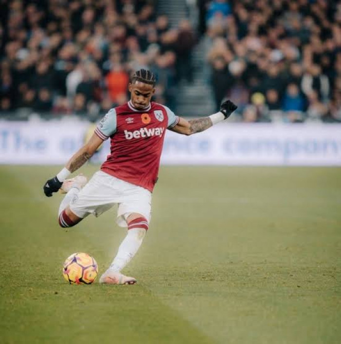 الهلال يتوصل لاتفاق مع وست هام للتعاقد مع سمرفيل الهلال يتوصل لاتفاق مع وست هام للتعاقد مع سمرفيل