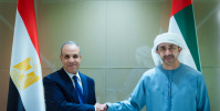 عبدالله بن زايد يستقبل وزير الخارجية المصري في أبوظبي