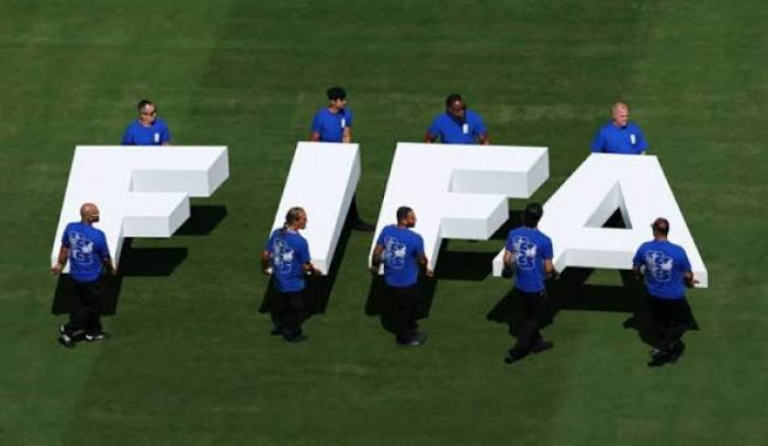 الفيفا يسعى لجمع 4.2 مليار دولار