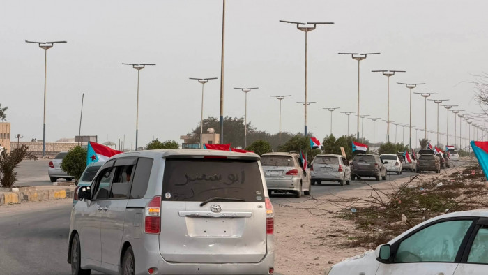 جماهير حوف تستنكر محاولات سلطات الوصاية لإخضاع الجنوب جماهير حوف تستنكر محاولات سلطات الوصاية لإخضاع الجنوب