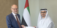 الخارجية الإماراتية تتسلّم أوراق اعتماد سفير الدنمارك الجديد
