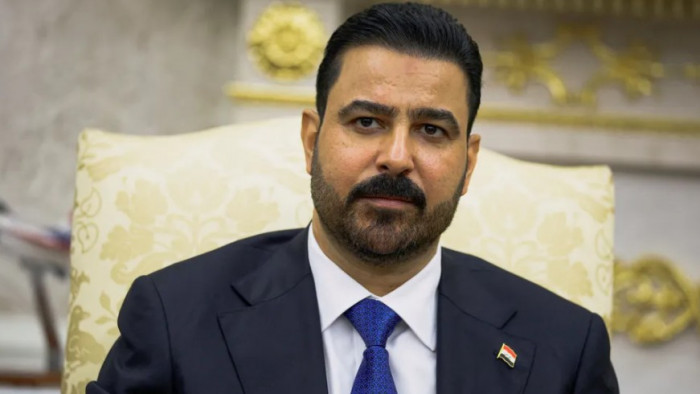 رئيس الوزراء العراقي: لا خطوط حمراء في ملاحقة الفاسدين رئيس الوزراء العراقي: لا خطوط حمراء في ملاحقة الفاسدين