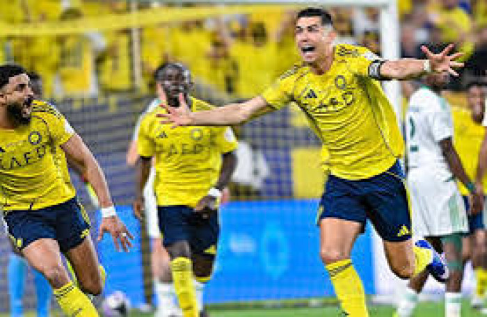 النصر يواجه الرياض في قمة محلية النصر يواجه الرياض في قمة محلية