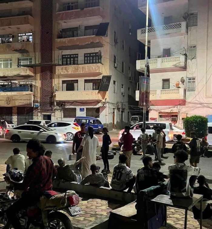 العصيان المدني في عدن.. تصعيد شعبي صامد في وجه حرب الخدمات وفرض الوصاية العصيان المدني في عدن.. تصعيد شعبي صامد في وجه حرب الخدمات وفرض الوصاية