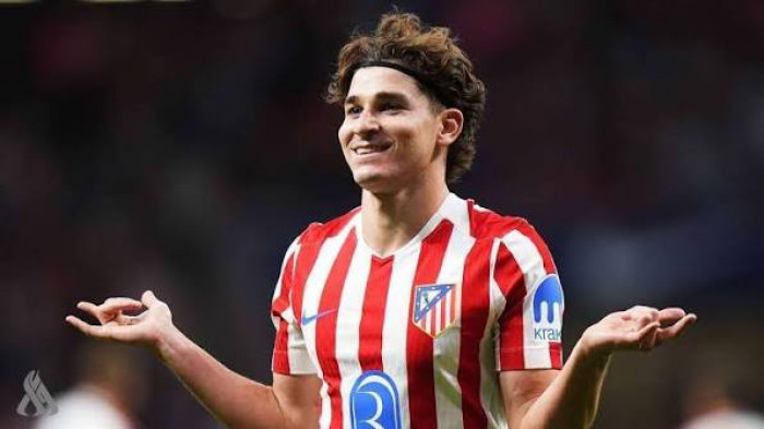 إدارة أتليتيكو مدريد تستبعد انتقال ألفاريز إلى برشلونة