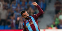 محمد صلاح يحقق رقمًا قياسيًا جديدًا مع طرابزون التركي