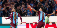 محمد صلاح يخطف أنظار الصحافة العالمية بعد هاتريك غلطة سراي