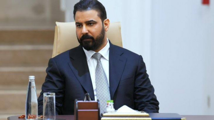الزيدي يضع خطة لنزع سلاح المليشيات في العراق