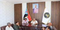 انتقالي حضرموت يحذر من تبعات فصل المعلمين ويطالب بمعالجة إضراب المكلا