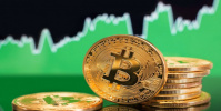 بيتكوين تستقر بالقرب من مستوى 84 ألف دولار