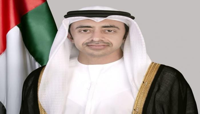 عبدالله بن زايد يبحث تعزيز التعاون مع رئيسي القمر وبنغلاديش