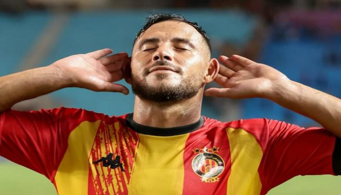 عقوبتان قانونيتان تهددان عودة يوسف بلايلي إلى منتخب الجزائر عقوبتان قانونيتان تهددان عودة يوسف بلايلي إلى منتخب الجزائر
