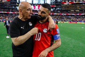 أزمة جديدة داخل معسكر منتخب مصر