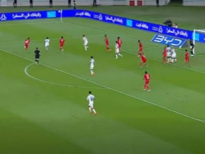 المنتخب الإماراتي يتأهل لنهائي خليجي 27 على حساب عمان 