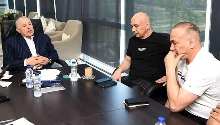 أبو ريدة يحسم مصير حسام حسن بعد أزمات منتخب مصر أبو ريدة يحسم مصير حسام حسن بعد أزمات منتخب مصر