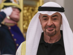 رئيس الإمارات يهنئ السعودية بعد التتويج بلقب خليجي 27