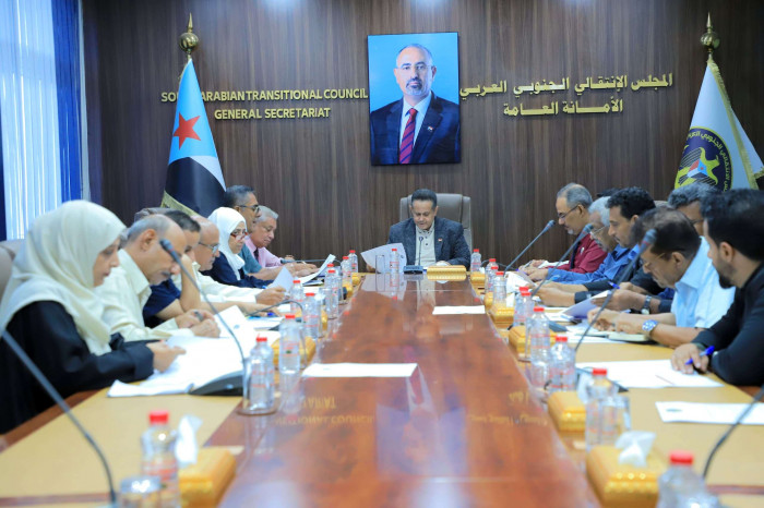الانتقالي يبحث تحضيرات مليونية التعبئة ويندد بتجاوزات قوات الطوارئ الانتقالي يبحث تحضيرات مليونية التعبئة ويندد بتجاوزات قوات الطوارئ