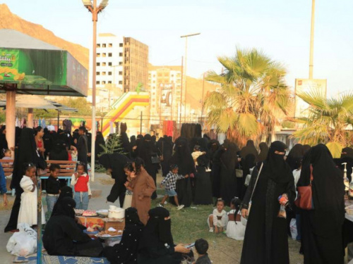  "انتقالي حضرموت" ينظم بازاراً للأسر المنتجة بمناسبة ذكرى 14 أكتوبر