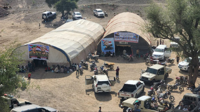 أبناء الجنوب يؤدون واجب العزاء في شهداء محافظة الضالع