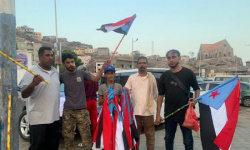 انتقالي صيرة يدشن حملة لرفع أعلام الجنوب احتفاءً بذكرى ثورة أكتوبر