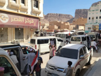 موكب أبناء القطن ينطلق نحو سيئون للمشاركة في مليونية التعبئة