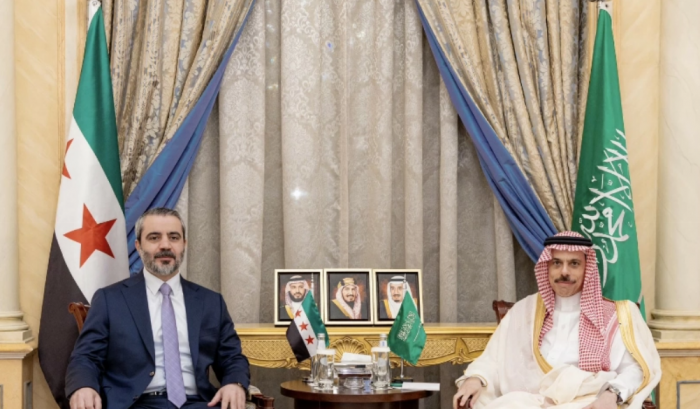 وزير الخارجية السعودي يبحث مع نظيره السوري التطورات في المنطقة وزير الخارجية السعودي يبحث مع نظيره السوري التطورات في المنطقة