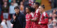 باركولا يتألق في فوز ليفربول بصعوبة 2-1 على برنتفورد