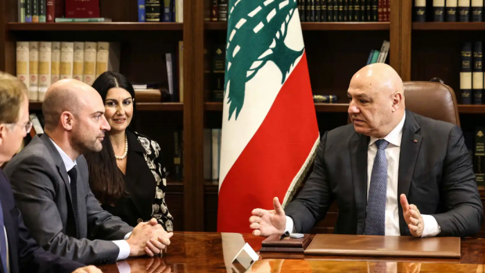 عون يبحث مع بارو مستقبل الوجود الدولي في جنوب لبنان عون يبحث مع بارو مستقبل الوجود الدولي في جنوب لبنان