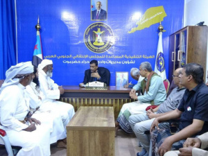 التميمي يستعرض مستجدات التسجيل ببرنامج التعبئة العامة في مديرية السوم