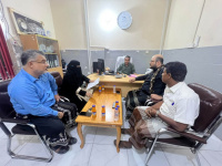 الجفري يزور مركز نقل الدم بحضرموت لمساندة جرحى العدوان الحوثي بشبوة