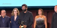 أفضل فيلم روائي مصري.. "خروج آمن" يحصد جائزة النجمة الذهبية