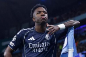 ريال مدريد يحدد سعر بيع فينيسيوس
